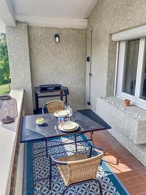 Апартаменты Les Penates Du Pastel - Jardin & Terrasse Вильфранш-де-Лораге Экстерьер фото