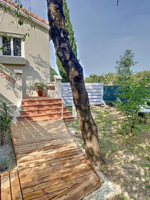 Апартаменты Les Penates Du Pastel - Jardin & Terrasse Вильфранш-де-Лораге Экстерьер фото